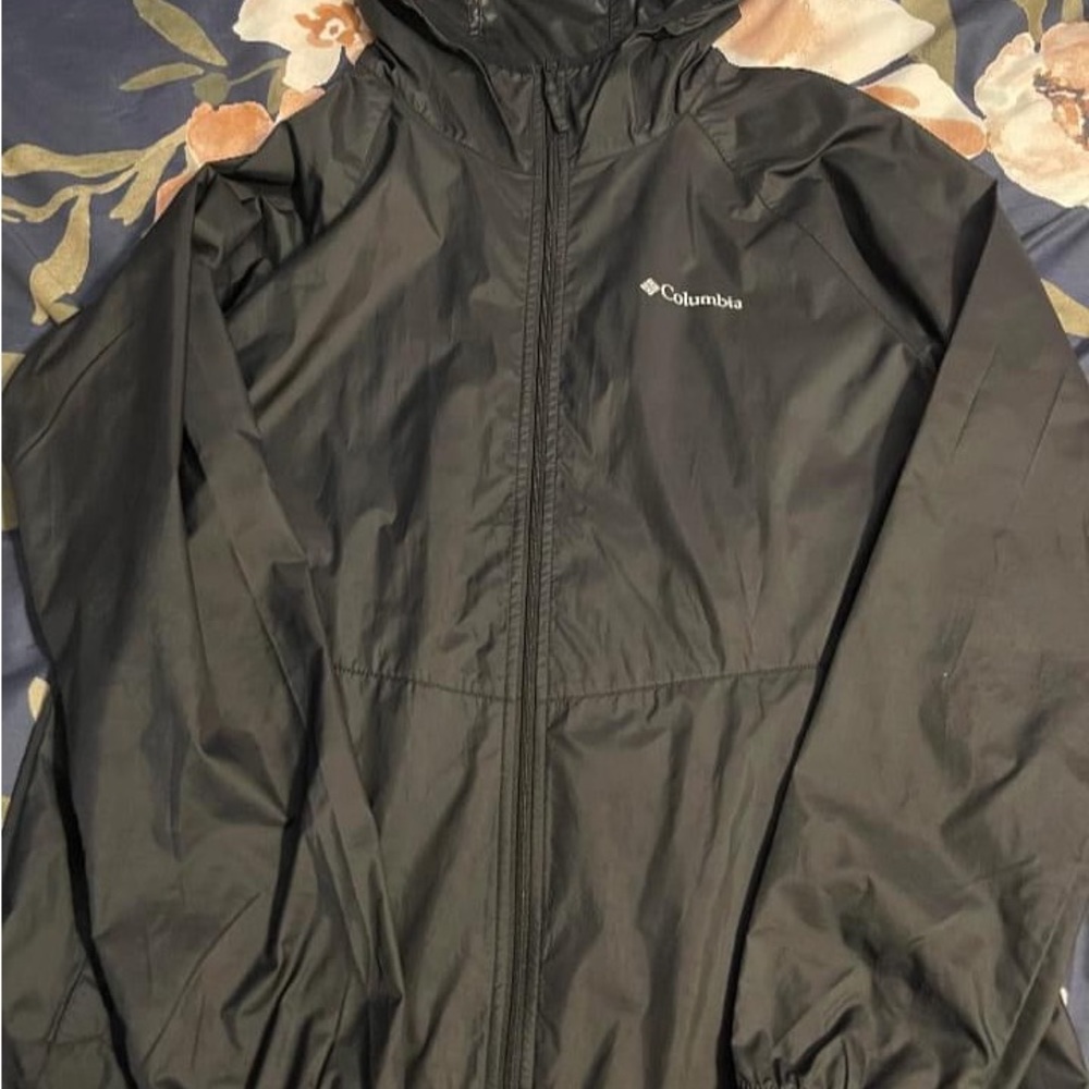 Columbia rain jacket size small
